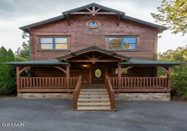 Photo 1 of Single family home for sale at 4532 Holly Forest Way, Gatlinburg, TN 37738 | MLS# 3528412 | Listing updated on 2026-09-22