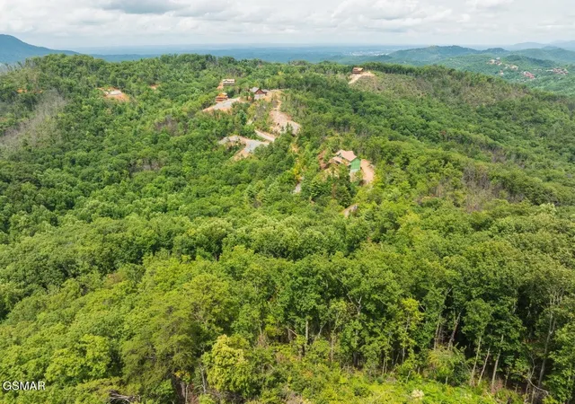 Photo 4 of Land for sale at 2119 Spurling Rd, Sevierville, TN 37862 | MLS# 3284090 | Listing updated on 2026-09-11