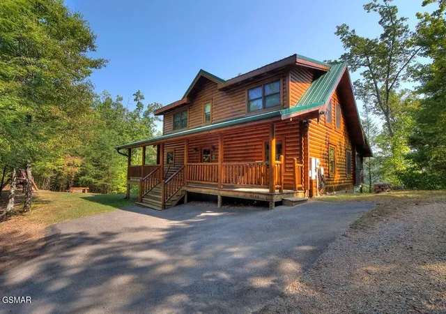 Photo 1 of Sale Pending at 4548 Whetstone Road, Sevierville, TN 37862 | MLS# 3284091 | Listing updated on 2026-09-15