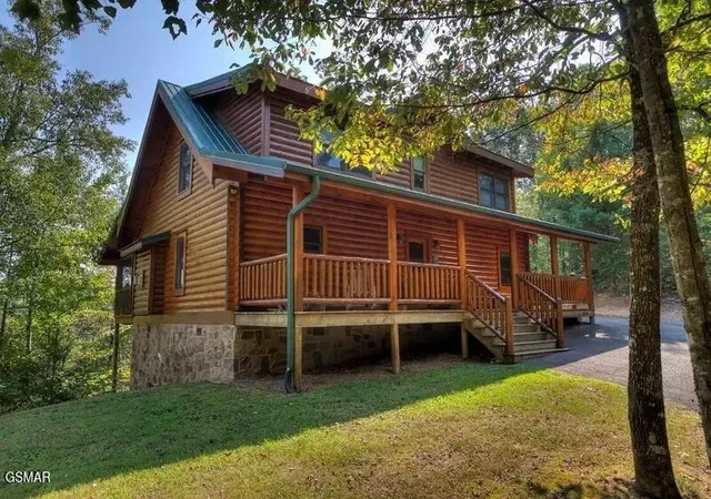Photo 2 of Sale Pending at 4548 Whetstone Road, Sevierville, TN 37862 | MLS# 3284091 | Listing updated on 2026-09-15