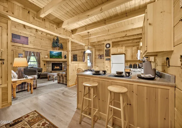 Photo 4 of Single family home for sale at 610 Timber Ridge Road, Gatlinburg, TN 37738 | MLS# 3528413 | Listing updated on 2026-09-11
