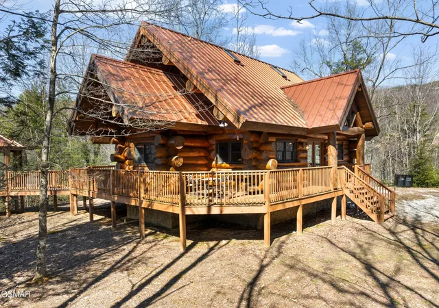 Photo 3 of Single family home for sale at 438 Coyote Rd, Gatlinburg, TN 37738 | MLS# 3548446 | Listing updated on 2026-09-14