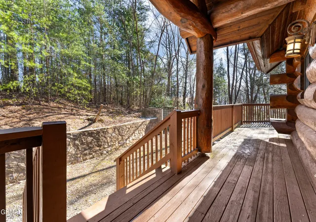 Photo 4 of Single family home for sale at 438 Coyote Rd, Gatlinburg, TN 37738 | MLS# 3548446 | Listing updated on 2026-09-24