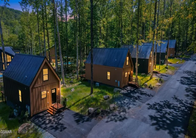 Photo 2 of Single family home for sale at 204228 Braydens Way, Gatlinburg, TN 37738 | MLS# 3528630 | Listing updated on 2026-09-23