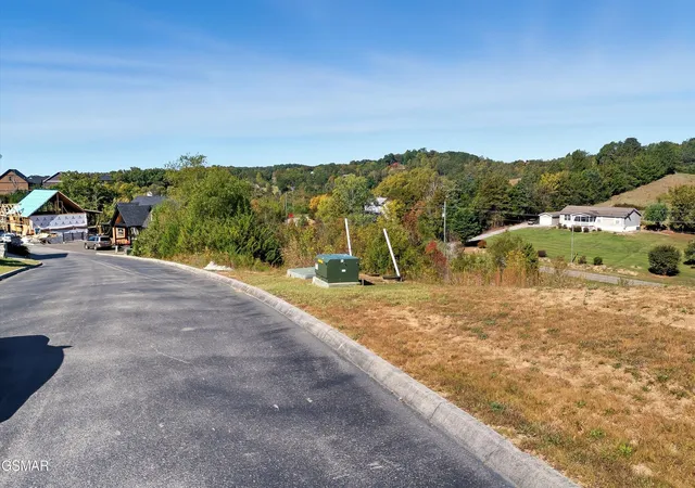 Photo 1 of Land for sale at 86 Blue Herring Way, Sevierville, TN 37876 | MLS# 3322497 | Listing updated on 2026-10-01