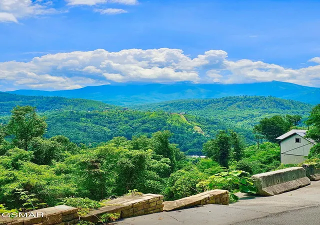 Photo 1 of Land for sale at 430 Greystone Heights Road, Gatlinburg, TN 37738 | MLS# 3528405 | Listing updated on 2026-09-11