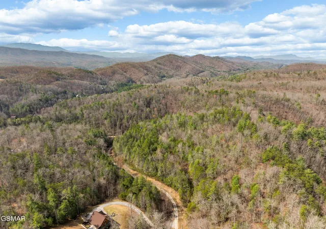 Photo 3 of Land for sale at 14 Mossy Cvs Way, Sevierville, TN 37876 | MLS# 3548449 | Listing updated on 2026-09-14