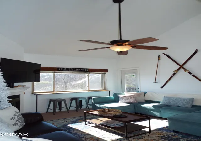Photo 3 of Condo for sale at 1380 Ski View Dr #3303, Gatlinburg, TN 37738 | MLS# 3302118 | Listing updated on 2026-09-24