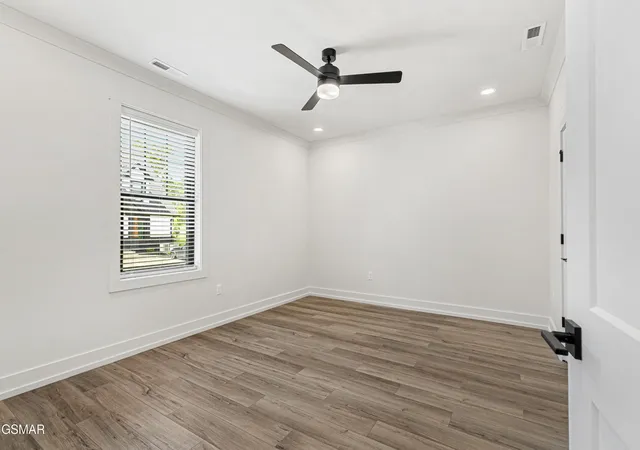 Photo 2 of Condo for sale at 1072 Watch Hl Way, Sevierville, TN 37862 | MLS# 3304039 | Listing updated on 2026-09-11