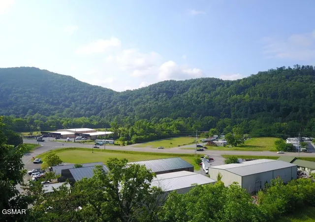 Photo 3 of Land for sale at 0 Easy St, Sevierville, TN 37862 | MLS# 3512745 | Listing updated on 2026-09-11