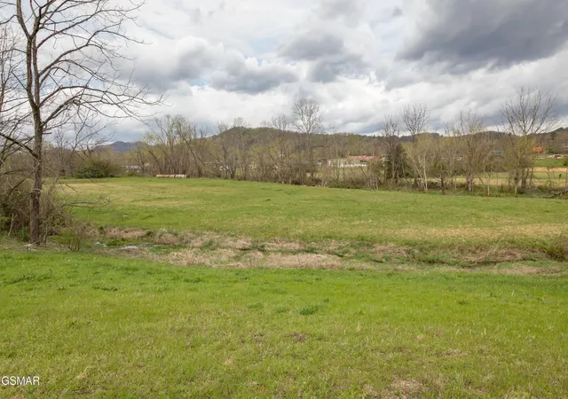 Photo 3 of Land for sale at 0 Tarwater Ln, Sevierville, TN 37862 | MLS# 3278328 | Listing updated on 2026-09-11