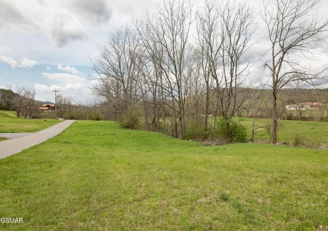 Photo 4 of Land for sale at 0 Tarwater Ln, Sevierville, TN 37862 | MLS# 3278328 | Listing updated on 2026-09-11