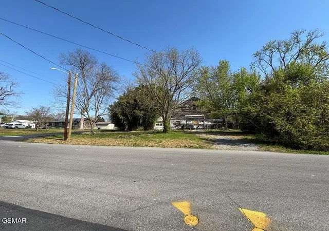 Photo 1 of Land for sale at 200 Caton Rd, Sevierville, TN 37862 | MLS# 3548472 | Listing updated on 2026-09-14