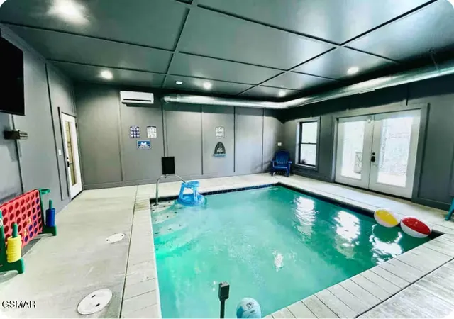 Photo 2 of Sale Pending at 2462 Misty Shadows Dr, Sevierville, TN 37862 | MLS# 3548474 | Listing updated on 2026-09-14