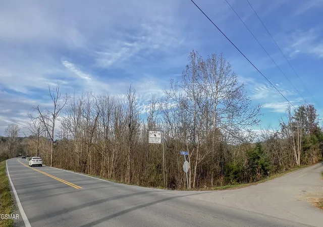 Land for sale at 4162 Snyder Rd Jones Dr, Kodak, TN 37764 | MLS# 3548479