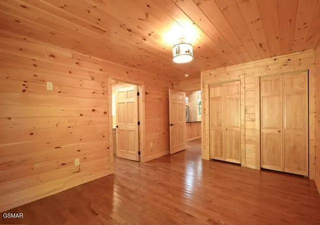 Photo 4 of Single family home for sale at 1710 Orchard Dr, Sevierville, TN 37876 | MLS# 3314098 | Listing updated on 2026-09-11