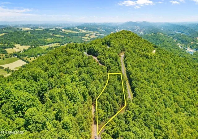 Photo 2 of Land for sale at 0 Clinch View Rd, New Tazewell, TN 37825 | MLS# 3233491 | Listing updated on 2026-09-11