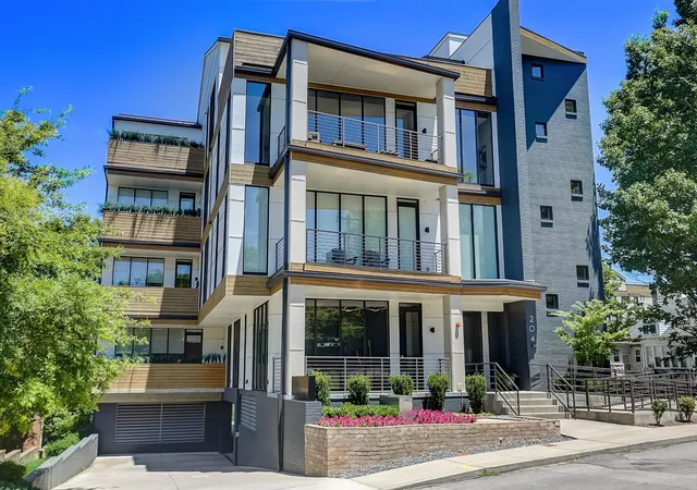 Photo 1 of Condo for sale at 204 Acklen Park Dr #101, Nashville, TN 37203 | MLS# 3233826 | Listing updated on 2026-09-15