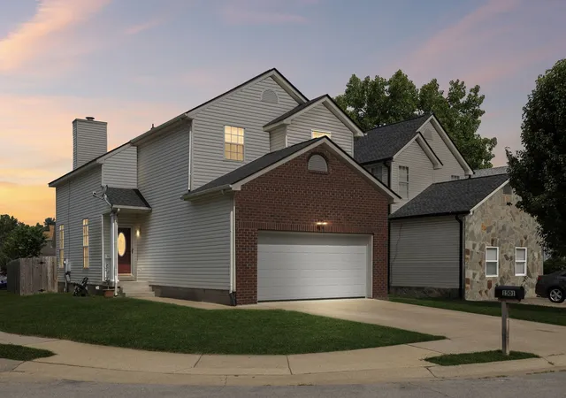 Photo 3 of Single family home for sale at 1501 Bell Tr Dr, Antioch, TN 37013 | MLS# 3513746 | Listing updated on 2026-09-15