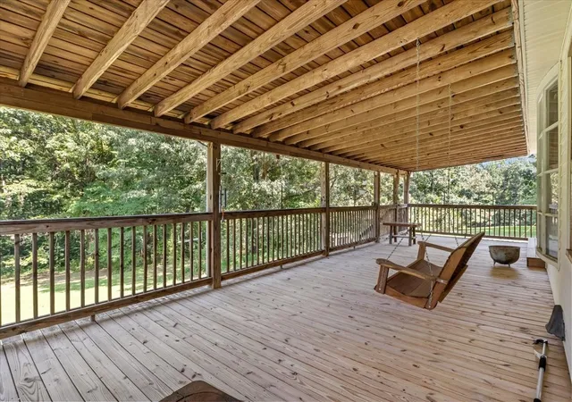 Photo 3 of Single family home for sale at 414 Valleywood Dr, Dickson, TN 37055 | MLS# 3320074 | Listing updated on 2026-09-27