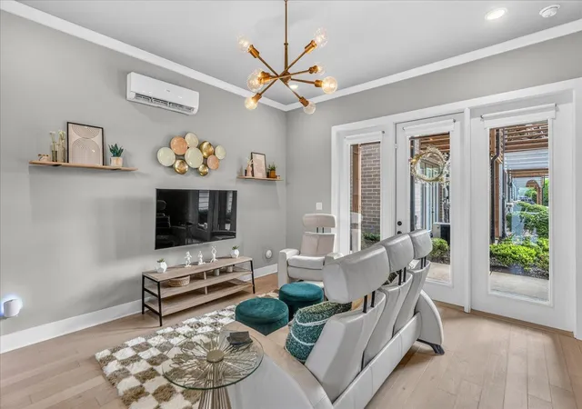 Photo 1 of Townhouse for sale at 1589 Sinclair Ave #5, Chattanooga, TN 37408 | MLS# 3241962 | Listing updated on 2026-09-11