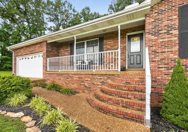 Photo 2 of Single family home for sale at 110 Needham Ln, Burns, TN 37029 | MLS# 3251604 | Listing updated on 2026-10-06