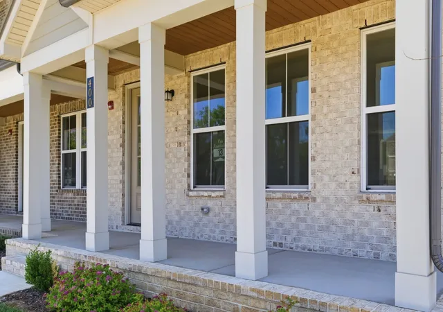 Photo 3 of Townhouse for sale at 400 Perch St, Hendersonville, TN 37075 | MLS# 3242380 | Listing updated on 2026-09-13