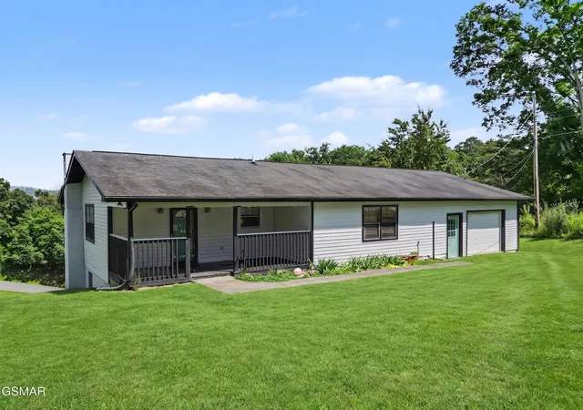 Photo 3 of Single family home for sale at 3113 Noland Dr, Pigeon Forge, TN 37863 | MLS# 3302219 | Listing updated on 2026-09-11