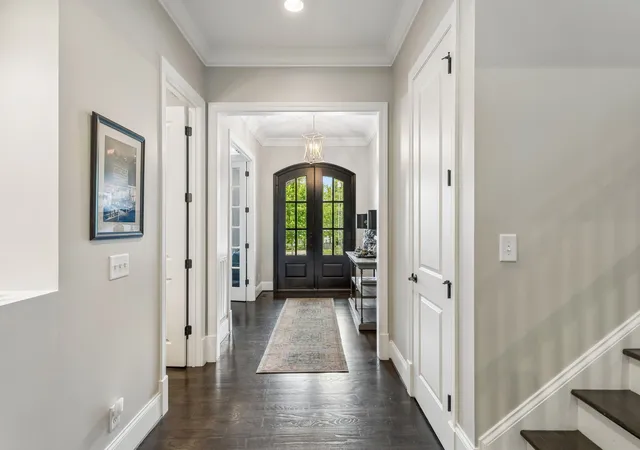 Photo 4 of Single family home for sale at 4208a Farrar Ave, Nashville, TN 37215 | MLS# 3245311 | Listing updated on 2026-09-11