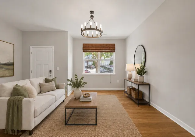 Listing Photo 5 - Condo for sale in building located at 1118 Litton Ave, Nashville, TN 37216 - Unit #118