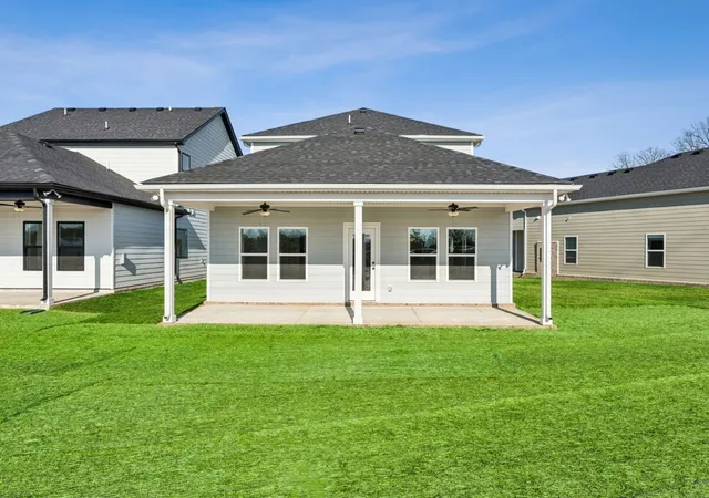 Photo 2 of Sale Pending at 504 Canal Cir, Nashville, TN 37214 | MLS# 3243371 | Listing updated on 2026-09-15