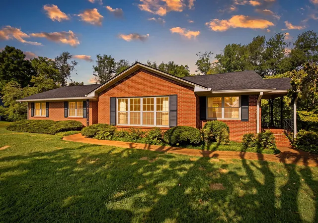 Photo 1 of Single family home for sale at 500 N Russell St, Portland, TN 37148 | MLS# 3243528 | Listing updated on 2026-09-21