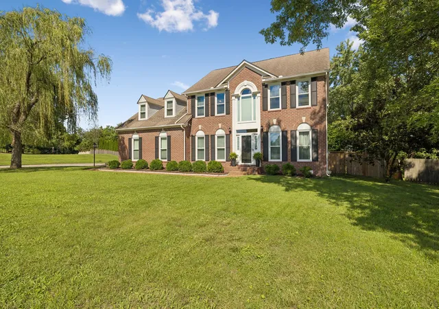 Photo 3 of Single family home for sale at 301 Ml Run Cir, Nashville, TN 37221 | MLS# 3243997 | Listing updated on 2026-09-18