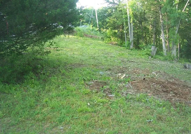 Photo 4 of Land for sale at 2 Sunset View Rd, Sevierville, TN 37876 | MLS# 3304085 | Listing updated on 2026-09-11