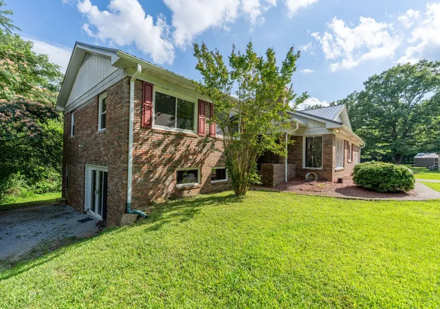 Photo 1 of Single family home for sale at 159 Mindy Dr, Waynesboro, TN 38485 | MLS# 3246826 | Listing updated on 2026-09-17