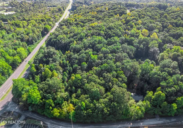 Photo 3 of Land for sale at 0 Delozier Ln, Rockwood, TN 37854 | MLS# 3244106 | Listing updated on 2026-09-11