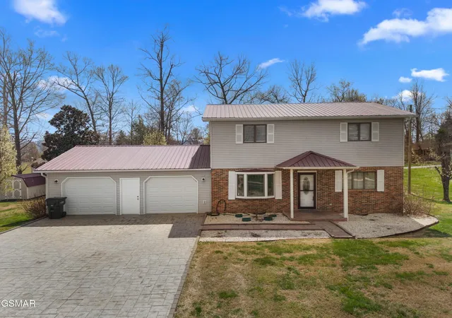 Photo 1 of Single family home for sale at 1692 Old Shiloh Rd, Greeneville, TN 37745 | MLS# 3299381 | Listing updated on 2026-09-11