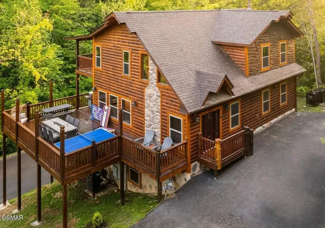 Photo 1 of Single family home for sale at 2359 Alpine Village Way, Pigeon Forge, TN 37863 | MLS# 3312479 | Listing updated on 2026-09-11