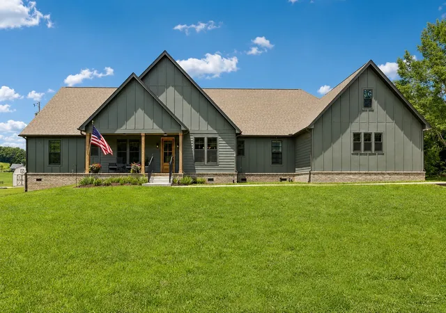 Photo 1 of Single family home for sale at 1495 Jacobs Rd, Columbia, TN 38401 | MLS# 3248682 | Listing updated on 2026-10-08