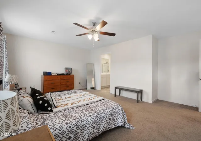 Photo 3 of Sale Pending at 1174 Hampton Pl Cir, Loudon, TN 37774 | MLS# 3591622 | Listing updated on 2026-09-25