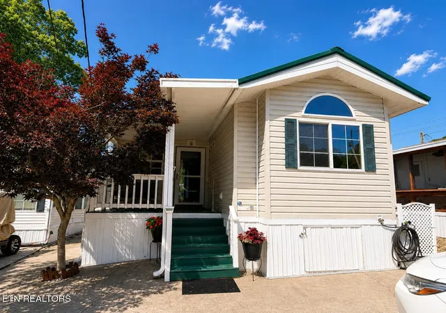 Photo 1 of Manufactured home for sale at 5355 Parkway #123, Cosby, TN 37722 | MLS# 3244708 | Listing updated on 2026-09-11