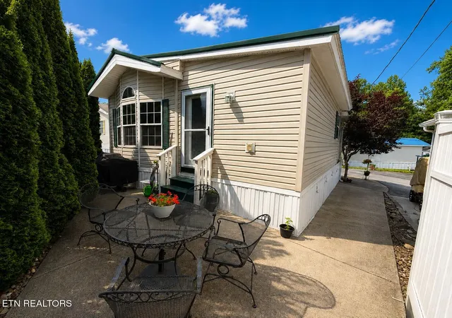 Photo 2 of Manufactured home for sale at 5355 Parkway #123, Cosby, TN 37722 | MLS# 3244708 | Listing updated on 2026-09-11