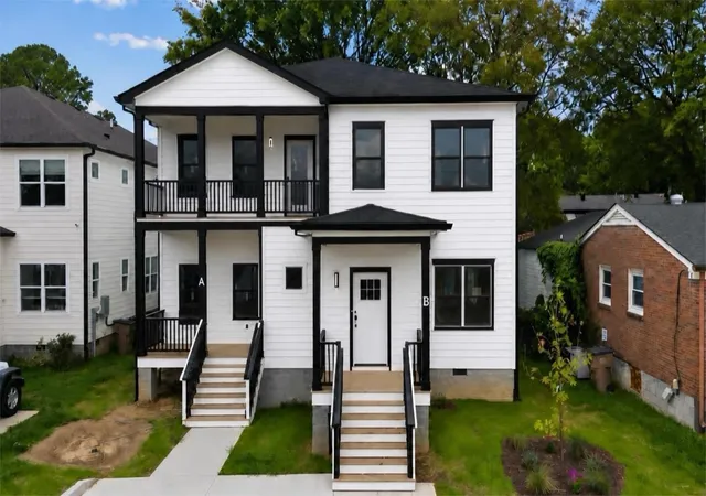 Photo 1 of Townhouse for sale at 2409b 14th Avenue N, Nashville, TN 37208 | MLS# 3245008 | Listing updated on 2026-09-15