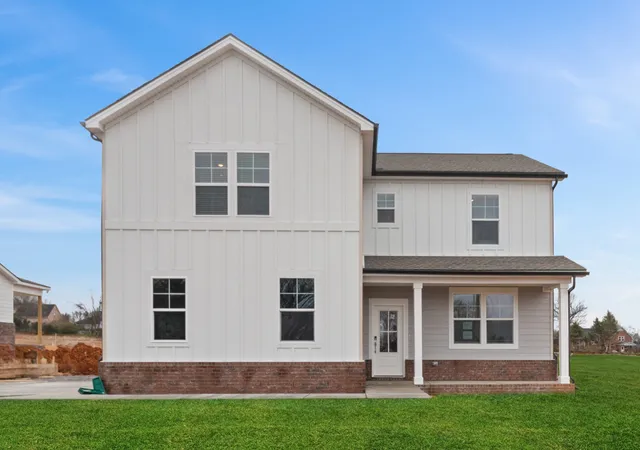 Photo 1 of Sale Pending at 834 Averitt Ln, Lebanon, TN 37087 | MLS# 3245030 | Listing updated on 2026-09-12