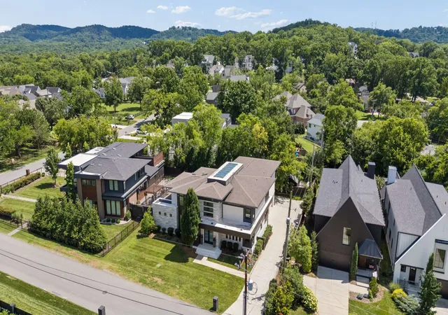 Photo 34 of Single family home for sale at 1807 Castleman Dr, Nashville, TN 37215 | MLS# 3246453 | Listing updated on 2026-10-08