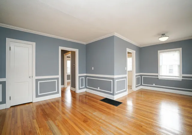 Photo 4 of Multi family home for sale at 1322 Dallas Rd, Chattanooga, TN 37405 | MLS# 3245409 | Listing updated on 2026-10-09