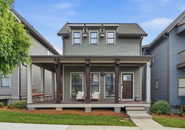Photo 2 of Single family home for sale at 328 Sylvan Park Ln, Nashville, TN 37209 | MLS# 3283646 | Listing updated on 2026-10-06