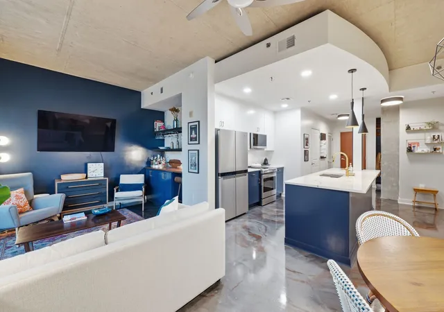 Photo 4 of Condo for sale at 301 Demonbreun St #1718, Nashville, TN 37201 | MLS# 3245591 | Listing updated on 2026-09-12