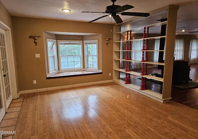 Photo 3 of Single family home for sale at 925 Tweed Springs Road, Greeneville, TN 37743 | MLS# 3528467 | Listing updated on 2026-09-30