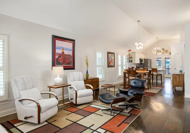 Photo 4 of Single family home for sale at 1904 Rossville Ave, Chattanooga, TN 37408 | MLS# 3245680 | Listing updated on 2026-10-09